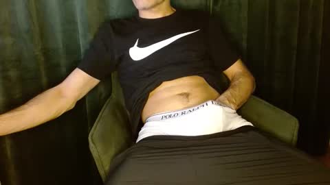 wildjerk91 online show from December 14, 1:00 am