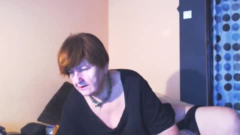 Snapshot of wildredcat chatting on January 24, 10:53 am WildRedCat online show from January 24, 10:53 am