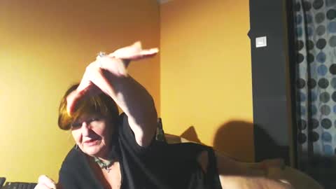 Snapshot of wildredcat chatting on February 2, 11:53 pm WildRedCat online show from February 2, 11:53 pm