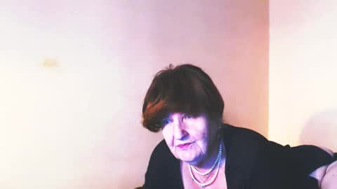 Snapshot of wildredcat chatting on February 19, 1:39 pm WildRedCat online show from February 19, 1:39 pm