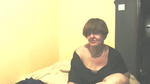 Snapshot of wildredcat chatting on September 13, 11:26 pm WildRedCat online show from September 13, 11:26 pm