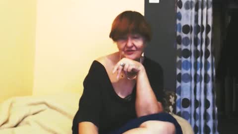Snapshot of wildredcat chatting on October 11, 12:15 pm WildRedCat online show from October 11, 12:15 pm