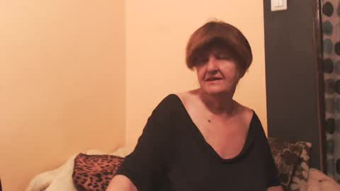 WildRedCat online show from July 12, 7:27 pm