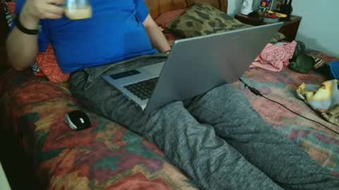 Snapshot of willamyth chatting on July 5, 4:52 am Willamyth online show from July 5, 4:52 am