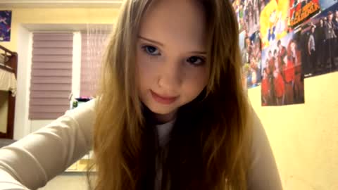 Olivia online show from February 2, 3:11 pm