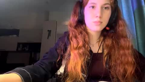 Alice online show from March 12, 2:23 pm