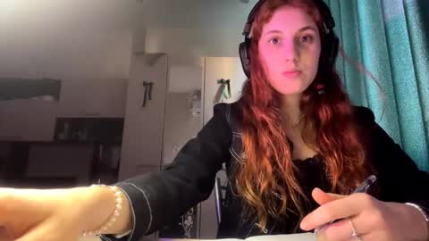 Alice online show from March 15, 2:34 pm