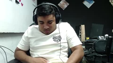 Snapshot of william_david chatting on February 7, 6:34 pm william david online show from February 7, 6:34 pm