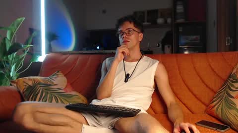 William online show from April 26, 1:42 pm