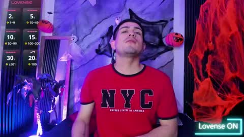 Snapshot of william_steel_ chatting on October 7, 11:29 am William Steel online show from October 7, 11:29 am