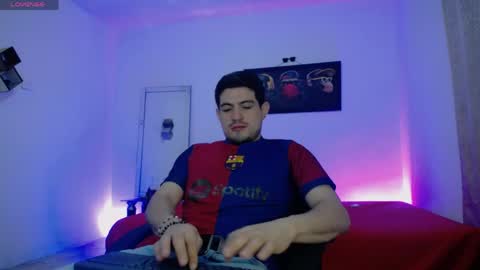 William Steel online show from April 28, 9:58 am