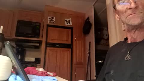 Snapshot of williamgrantham555 chatting on March 9, 7:12 am williamgrantham555 online show from March 9, 7:12 am