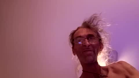 Snapshot of williamgrantham555 chatting on March 11, 11:22 pm williamgrantham555 online show from March 11, 11:22 pm