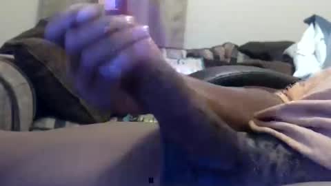 Snapshot of willied1985 chatting on October 17, 10:29 am willy d bbc uncut bigdick edging online show from October 17, 10:29 am