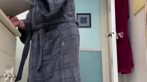 William online show from February 23, 4:15 pm