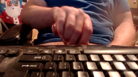 Snapshot of willowstick chatting on October 2, 3:52 pm DrainMyBalls online show from October 2, 3:52 pm