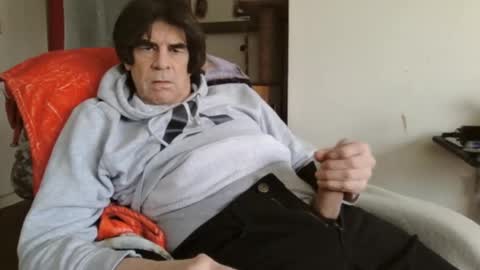 Snapshot of willtie26 chatting on February 14, 7:33 pm willtie26 online show from February 14, 7:33 pm