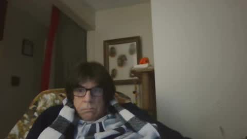 Snapshot of willtie26 chatting on February 15, 5:19 am willtie26 online show from February 15, 5:19 am