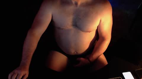 Snapshot of willwill2222 chatting on December 21, 3:02 am John online show from December 21, 3:02 am