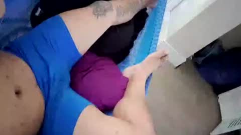 willy693214 online show from July 25, 10:29 pm