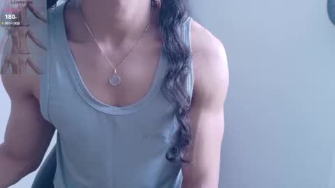 willy_veins online show from July 11, 6:54 pm