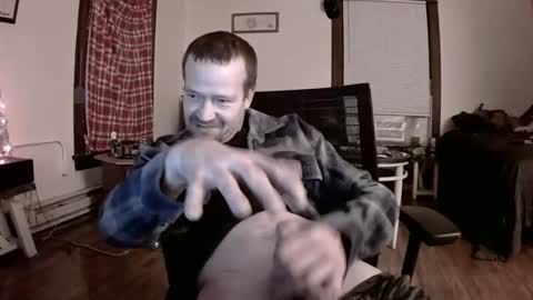 willydogg83 online show from December 2, 1:00 am