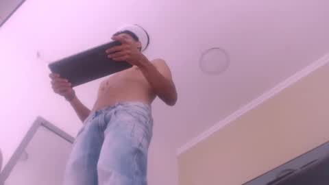 Wiltom online show from October 31, 2:18 pm