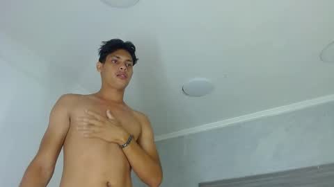 Wiltom online show from November 13, 3:38 am