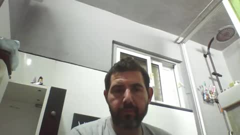 windowpane online show from December 18, 10:57 pm