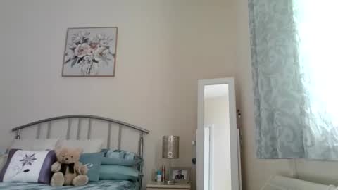 Snapshot of windy19391a chatting on May 30, 9:17 am windy19391a online show from May 30, 9:17 am