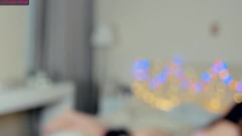 Amalia and Mia online show from December 28, 12:24 pm