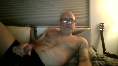 wingnutt765733 online show from March 1, 7:08 am