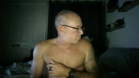 wingnutt765733 online show from September 29, 12:43 pm