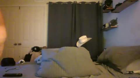 wingnutt765733 online show from October 2, 6:20 am