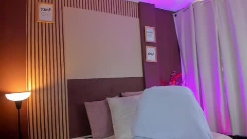 Snapshot of wini_fer chatting on May 26, 3:19 pm Wini Fer online show from May 26, 3:19 pm
