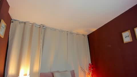 Snapshot of wini_fer chatting on June 25, 12:31 pm Wini Fer online show from June 25, 12:31 pm