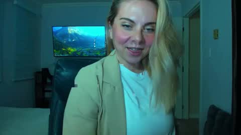 Winter Miracle online show from October 5, 5:50 am