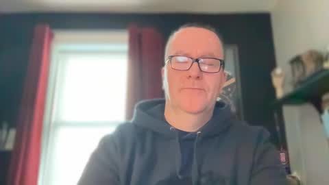 Snapshot of wintyr chatting on February 10, 4:36 pm wintyr online show from February 10, 4:36 pm