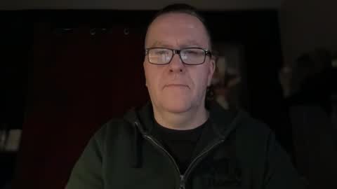 Snapshot of wintyr chatting on March 12, 9:44 am wintyr online show from March 12, 9:44 am