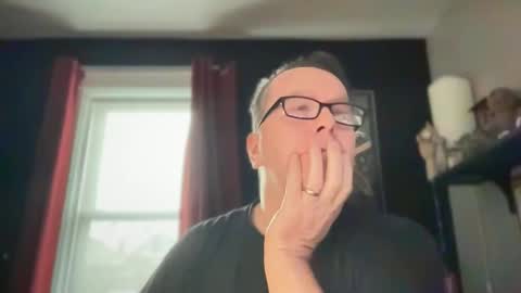 Snapshot of wintyr chatting on December 20, 3:41 pm wintyr online show from December 20, 3:41 pm