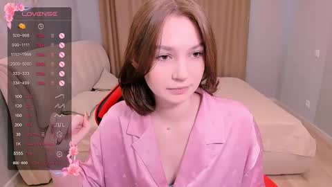 Snapshot of wise_whiter chatting on September 13, 1:11 pm wise_whiter online show from September 13, 1:11 pm