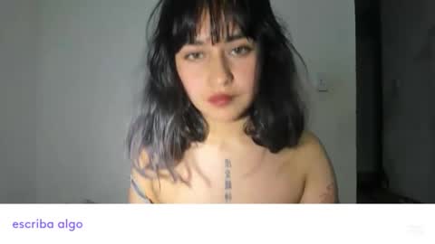 Snapshot of witch_3333 chatting on May 27, 8:50 pm witch_3333 online show from May 27, 8:50 pm