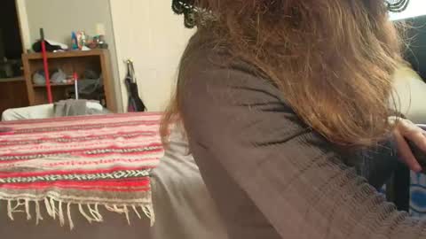 witchbitchmommy online show from March 13, 7:20 pm