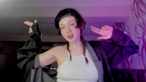 Snapshot of witches_curves chatting on December 23, 8:36 pm Nemo online show from December 23, 8:36 pm