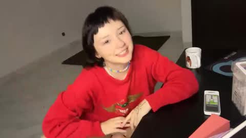 Snapshot of witches_curves chatting on February 20, 3:19 pm Nemo online show from February 20, 3:19 pm