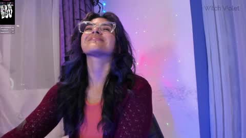 Snapshot of witchofhearts chatting on December 5, 12:08 am     Luna Violeta  A r t i s t  online show from December 5, 12:08 am