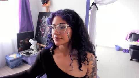 Snapshot of witchofhearts chatting on September 9, 8:08 pm     Luna Violeta  A r t i s t  online show from September 9, 8:08 pm