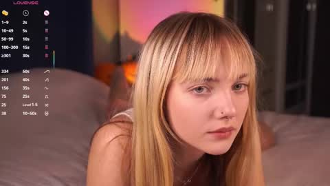 Snapshot of with_my_bae chatting on November 3, 7:26 pm Hollis online show from November 3, 7:26 pm