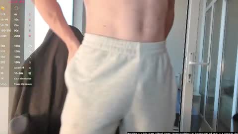 Snapshot of wizloverr chatting on July 27, 5:09 pm WizLoverr online show from July 27, 5:09 pm