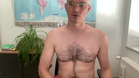 Snapshot of wladsexy88 chatting on July 6, 8:44 am Wladsexy88 online show from July 6, 8:44 am